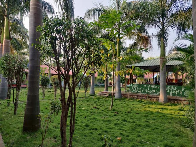 Tadoba Tiger Valley Resort Tadoba Mohurli Екстер'єр фото